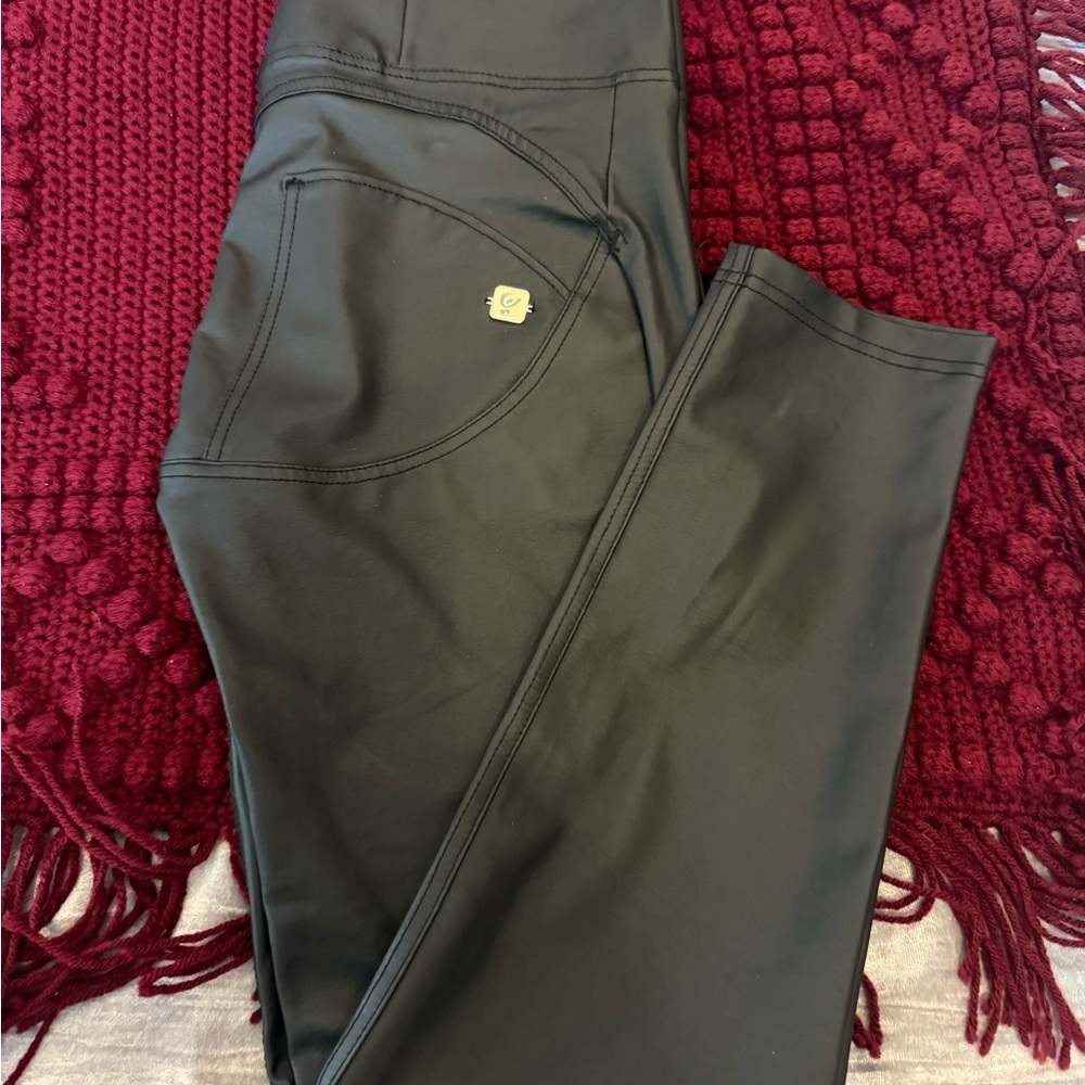 Freddy Black Straight Leg Pants